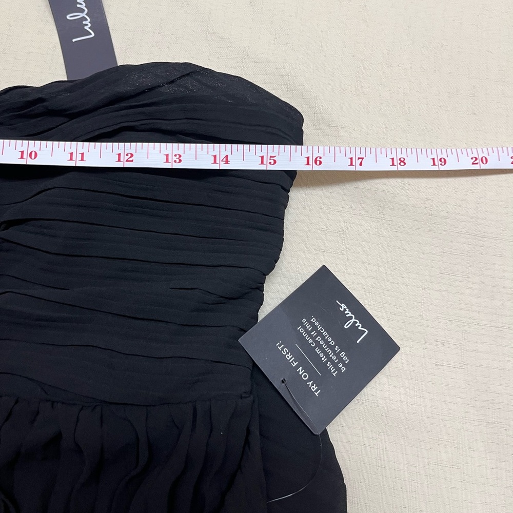 NWT Lulus M black strapless pleated tiered maxi dress - Picture 4 of 14